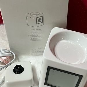 Scentsy Full Size Warmer